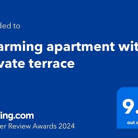Charming Apartment With Private Terrace Бухарест Екстер'єр фото